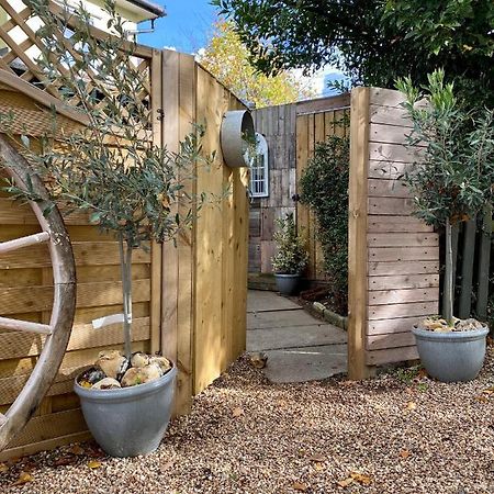 Little Limes An Adorable Little Suffolk Getaway With Outside Space Near Woodbridge Eyke Dış mekan fotoğraf